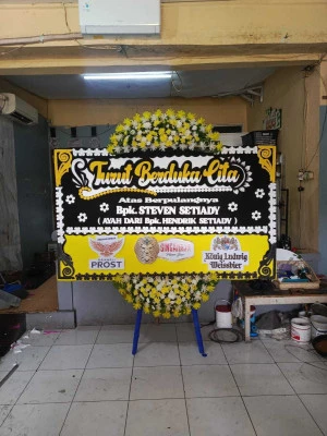 Papan Bunga di Tunjung Kubutambahan